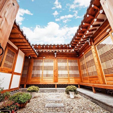 Jeongga Hanok Csondzsu Kültér fotó