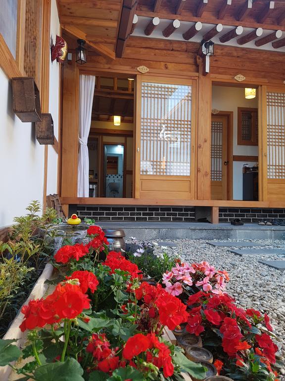 Jeongga Hanok Csondzsu Kültér fotó
