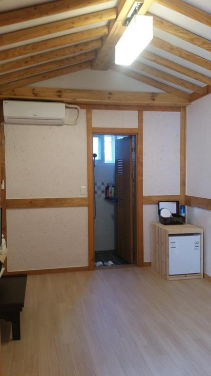 Jeongga Hanok Csondzsu Kültér fotó