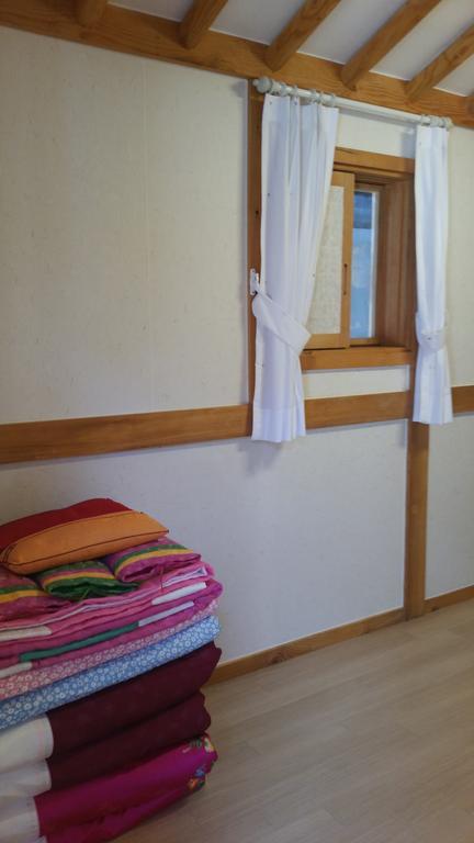 Jeongga Hanok Csondzsu Kültér fotó