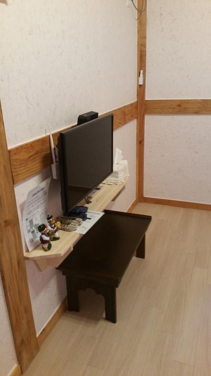 Jeongga Hanok Csondzsu Kültér fotó