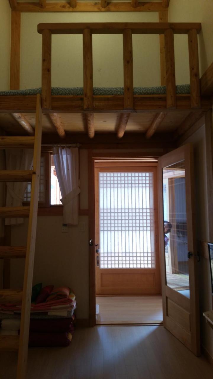 Jeongga Hanok Csondzsu Kültér fotó
